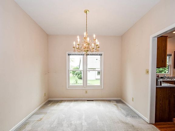 5th image of 3830 E Tamarron Dr