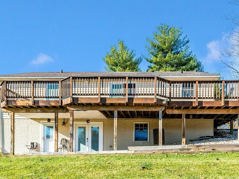 11015 Carriage Ln — Photo 21