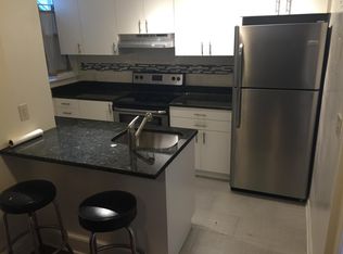 4240 39th St NW #21, Washington, DC 20016