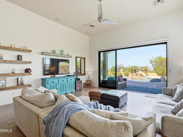 8312 E JENSEN Circle, Mesa, AZ 85207