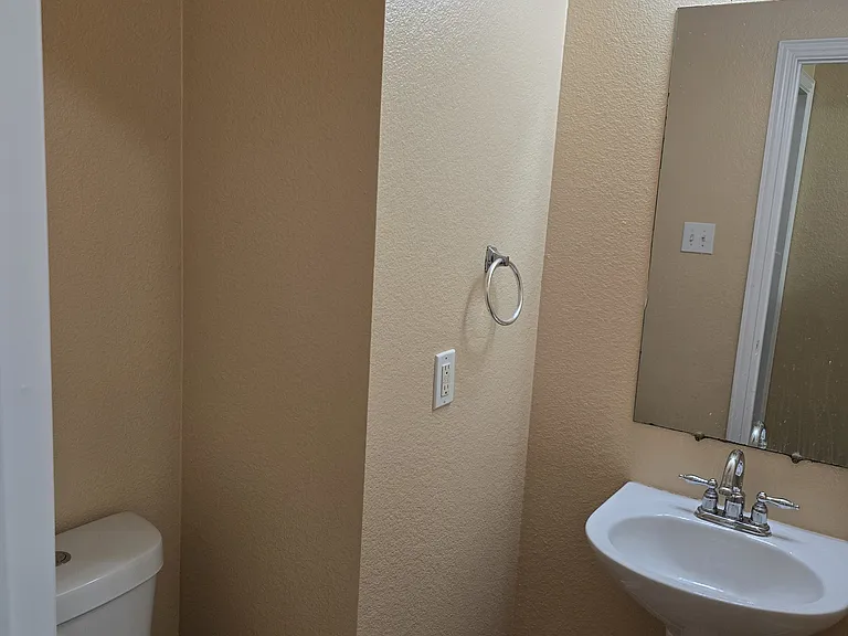 224 Bluefinch Dr — Photo 29