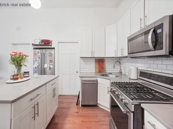 93 Atlantic Avenue image 1 of 5