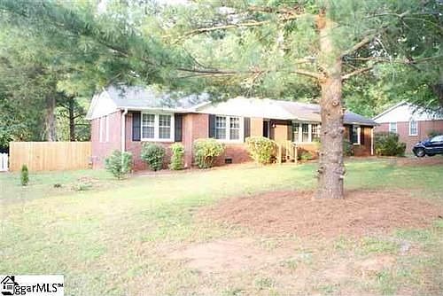 1st image of 14 Sedgefield Dr