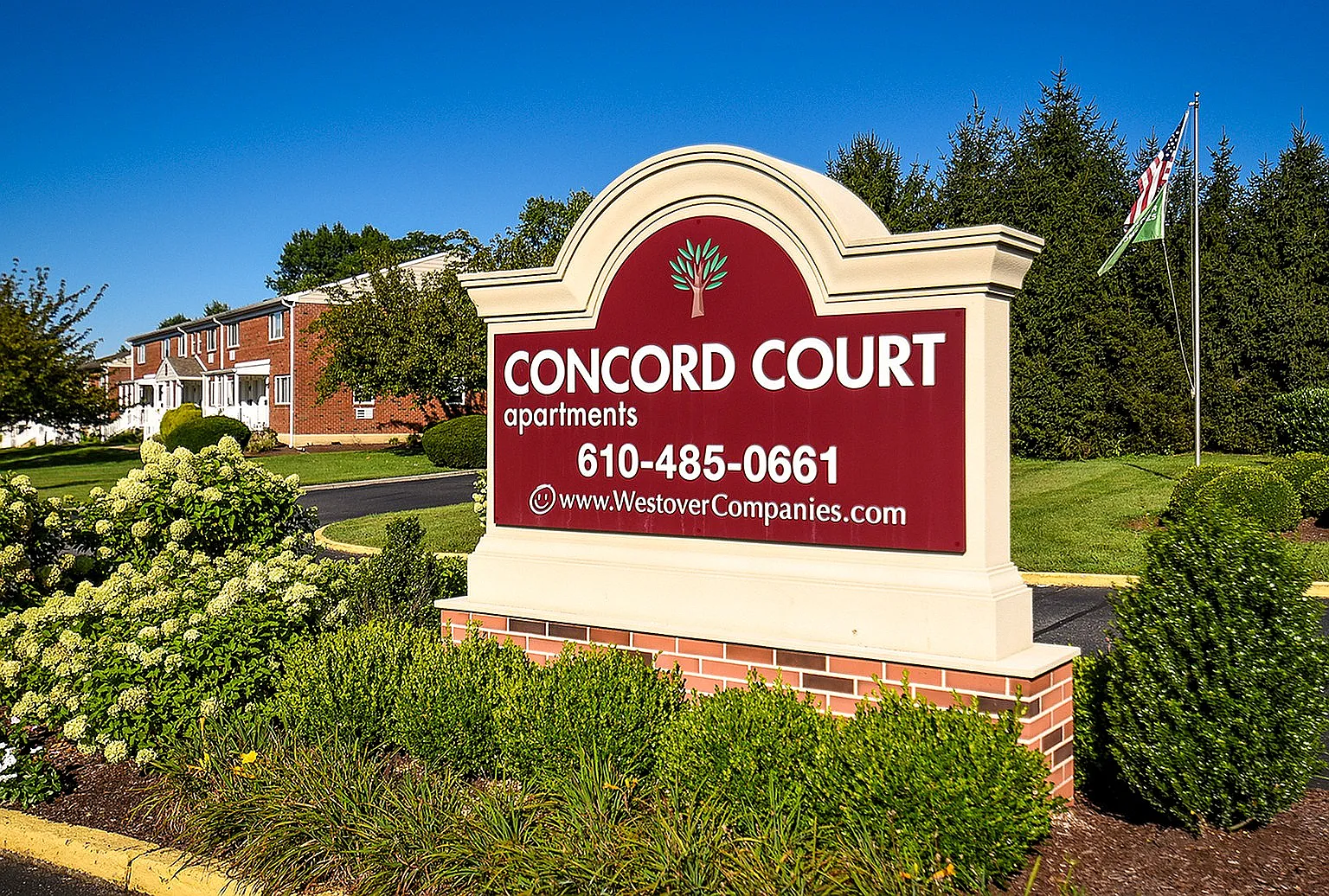 Concord Court Apartments — Photo 2