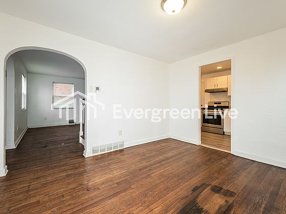 5th image of 2228 Chalfant St