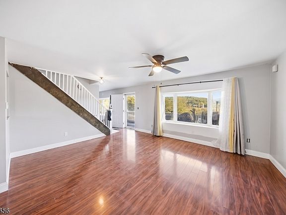 5th image of 68 Fenwick Rd