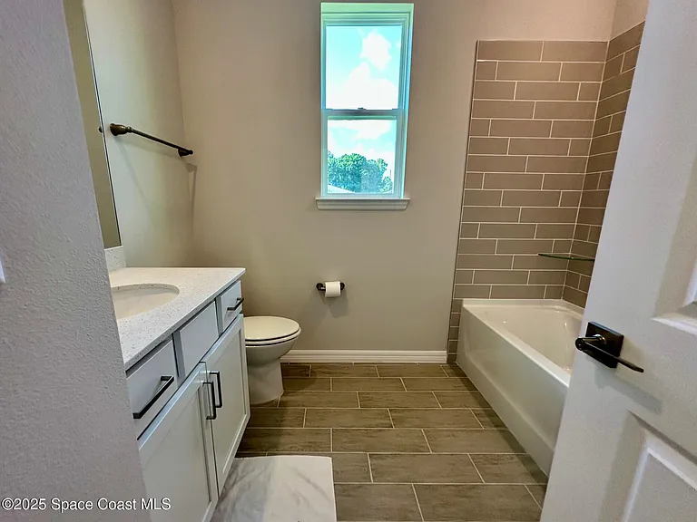 1326 Seeley Cir NW — Photo 17