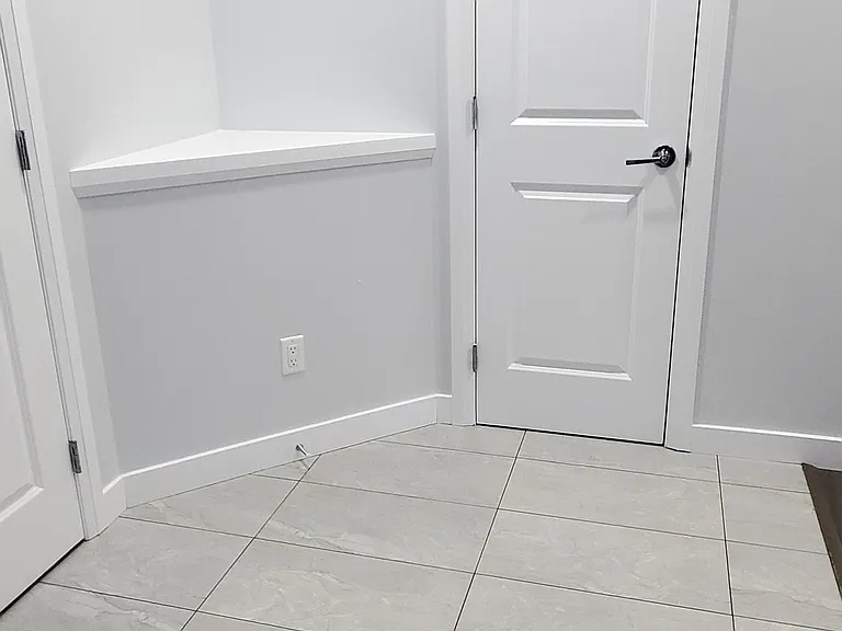 6347 Cartmell Rd SW — Photo 1