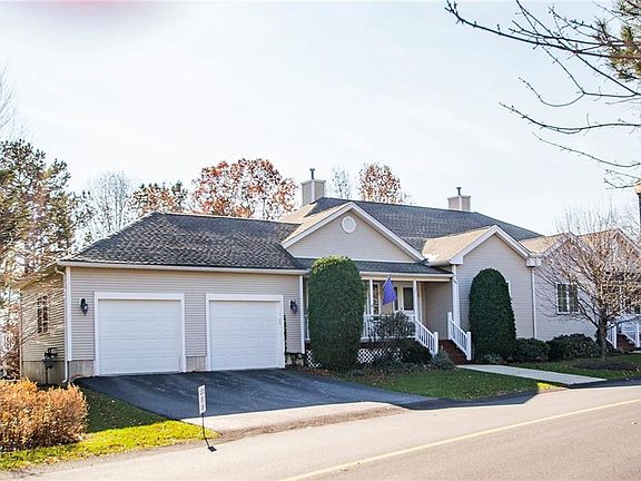 2nd image of 109 River Farms Dr