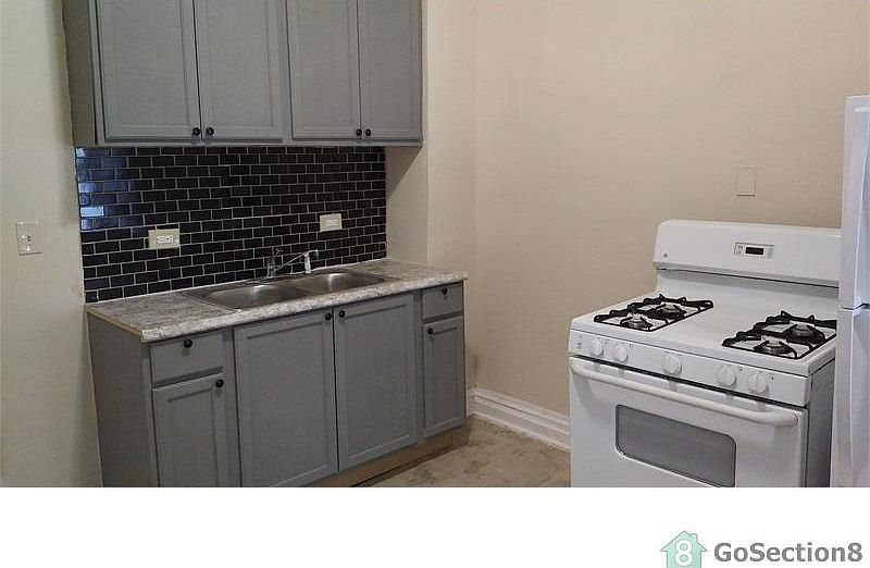 1st image of 9044 S Dauphin Ave #1