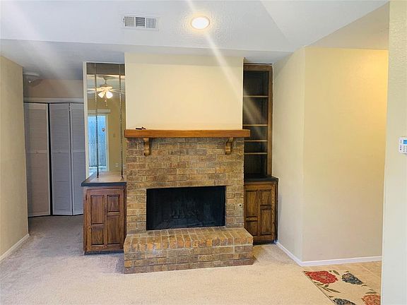 5th image of 9866 Camfield Ave