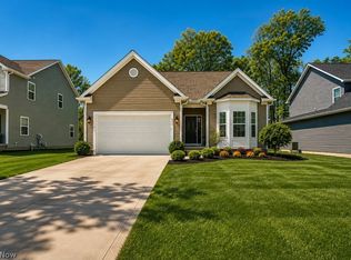 8418 Bedaos Dr, Willoughby, OH 44094