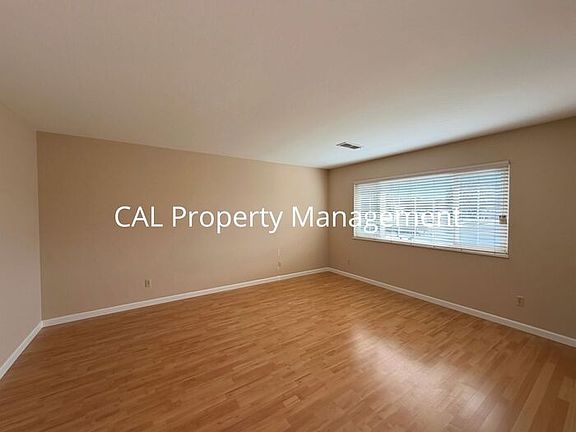 5th image of 586 San Felipe St