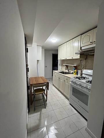 1st image of 21100 46th Ave