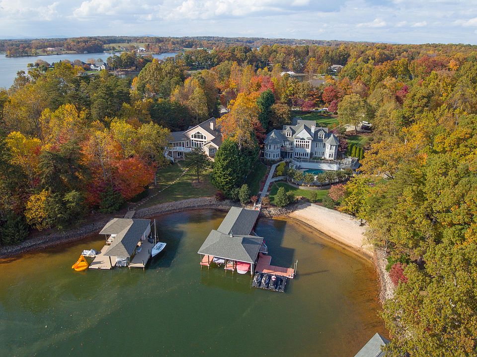 1st image of 41 Lockport Ct