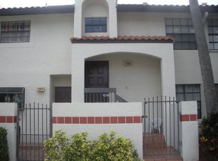 1208 Republic Ct, Deerfield Beach, FL 33442