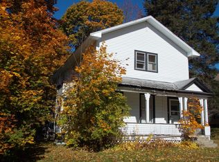 68 Maple St, Dexter, ME 04930