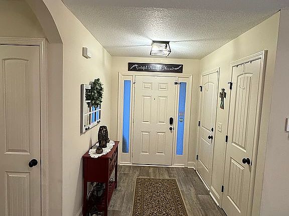 Entry foyer 