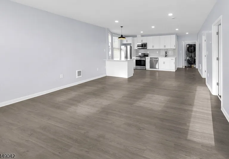 100 Haledon Ave — Photo 6
