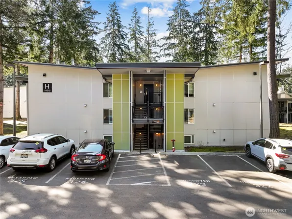14515 NE 32nd Street #H104, Bellevue, WA 98007