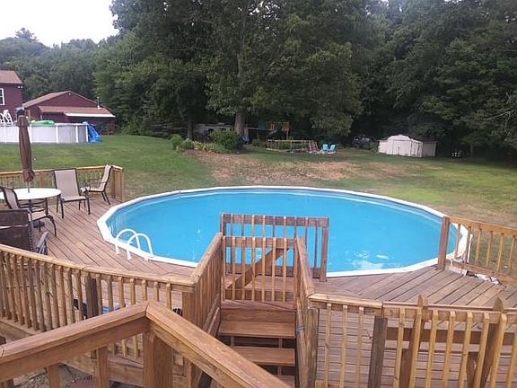 5th image of 580 Lapham Farm Rd