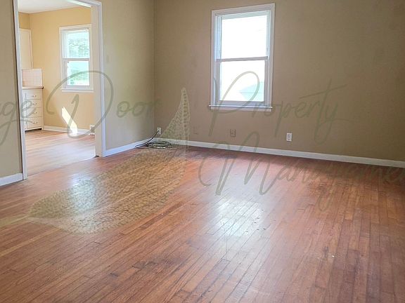 4th image of 1210 N Union St