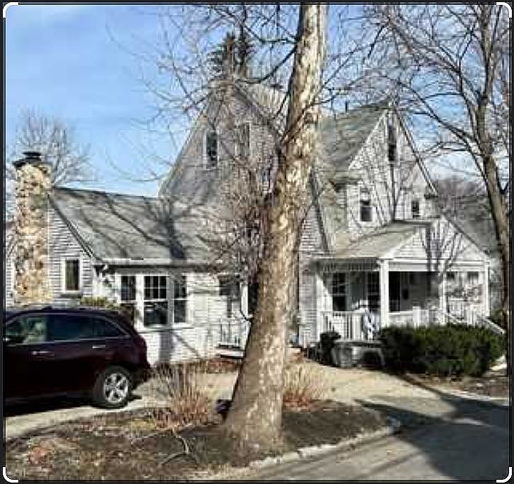 1st image of 113 Sylvia St