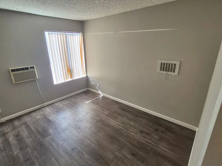 1130 W. San Bernardino Rd — Photo 43