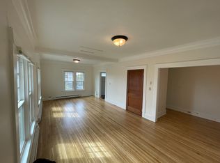 1415 E Republican St APT 201, Seattle, WA 98112