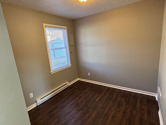 4th image of 604 Peru Rd #2