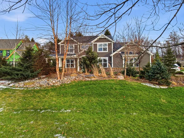 7488 Lee Rd, Westerville, OH 43081