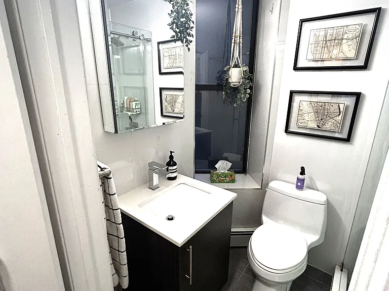 224 E 85th St #3B — Photo 15