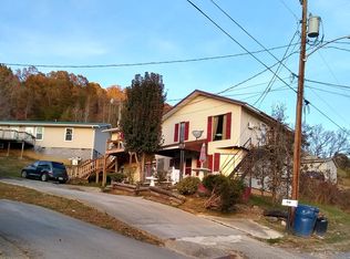 910 Cumberland Ave, Middlesboro, KY 40965