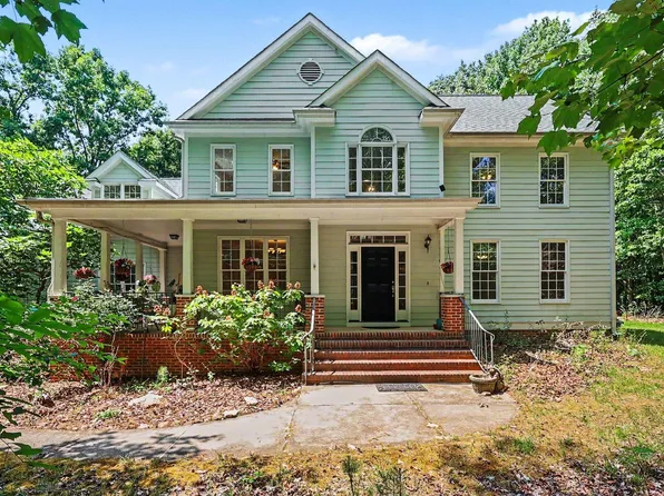 16109 New Light Rd, Wake Forest, NC 27587