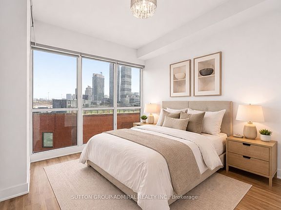 5th image of 10 Park Lawn Rd #625