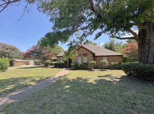 6229 Parkview Dr, Sachse, TX 75048