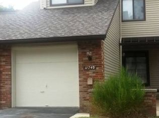 11740 Russet Meadow Dr, Saint Louis, MO 63146