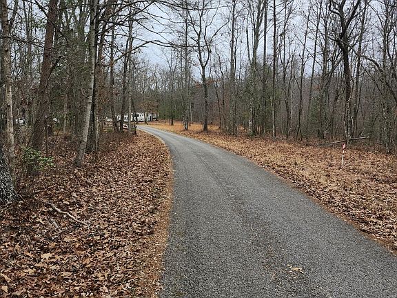 2nd image of Peacock Ln