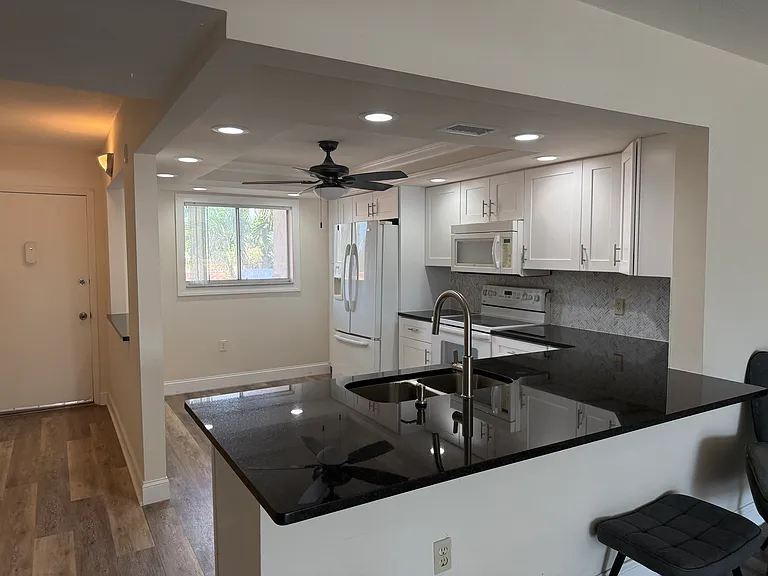4309 Mariner Way #203 — Photo 13