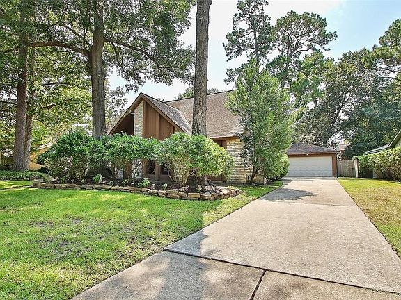 2nd image of 3714 Golden Lake Dr
