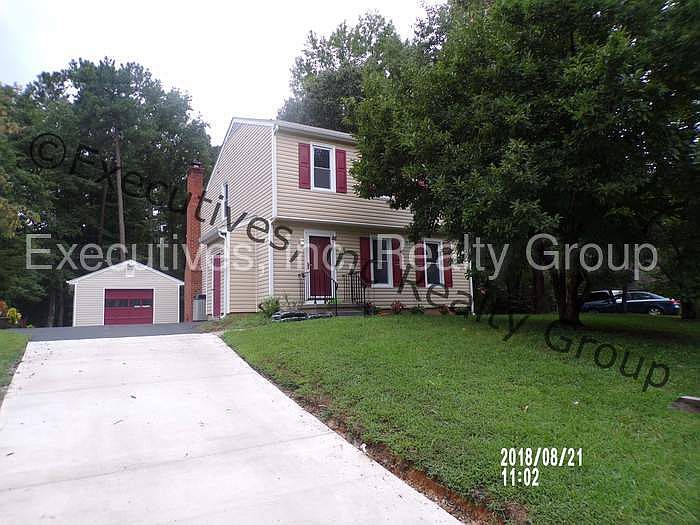 1st image of 9506 Shamrock Dr