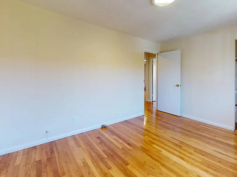 Babcock-Parkman Apartments — Photo 12
