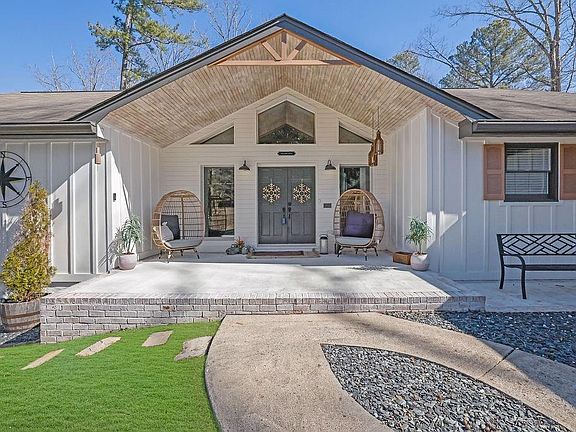 5th image of 13335 Providence Rd