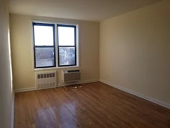 Rented by Max & Associates Realty Corp