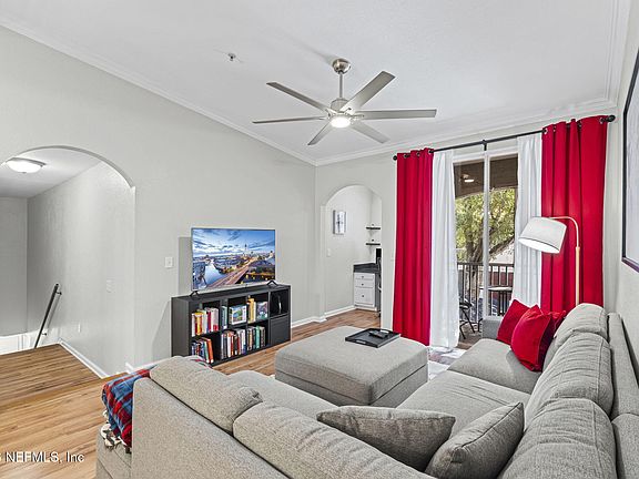 3rd image of 10075 GATE Parkway N #1404