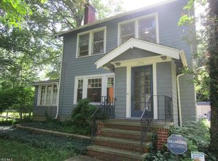 776 Woodview Rd, Cleveland Heights, OH 44121