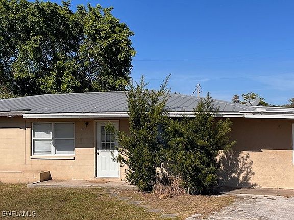 3rd image of 1101 Coolidge Ave