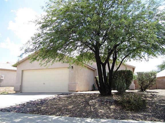 3rd image of 8141 N Ivory Rose Dr