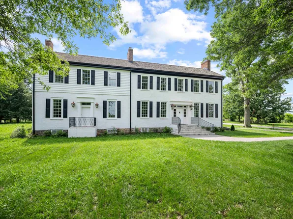 1975 Georgetown Rd, Paris, KY 40361