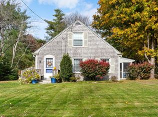 5 Captains Ln, Mattapoisett, MA 02739